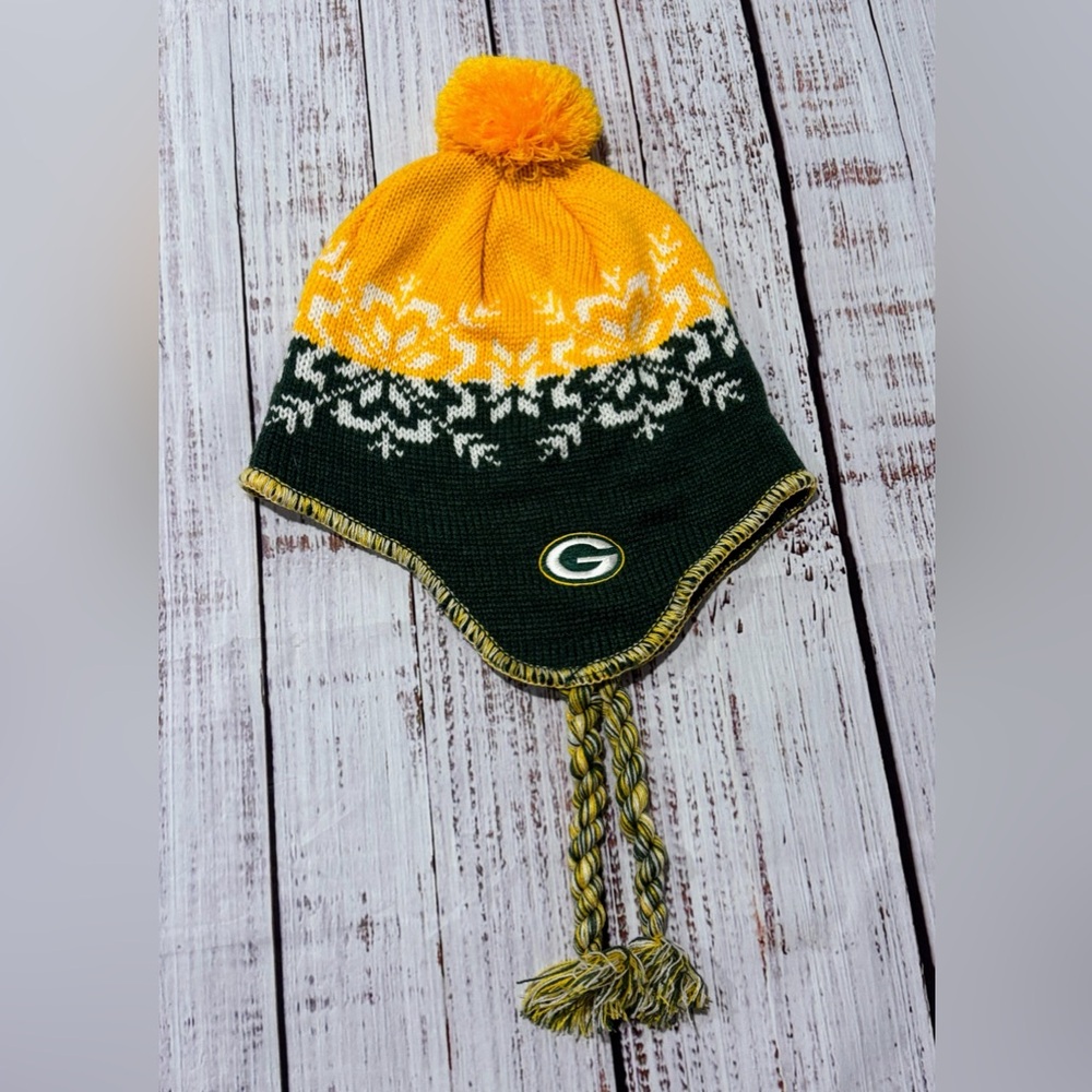 Green Bay Packers Tassel Knit Hat with Pom